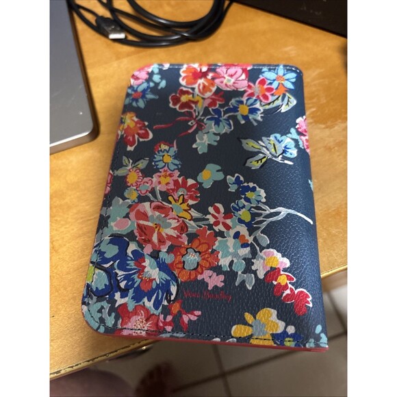 Vera Bradley Tossed Posies Journal With Pen - Picture 4 of 6